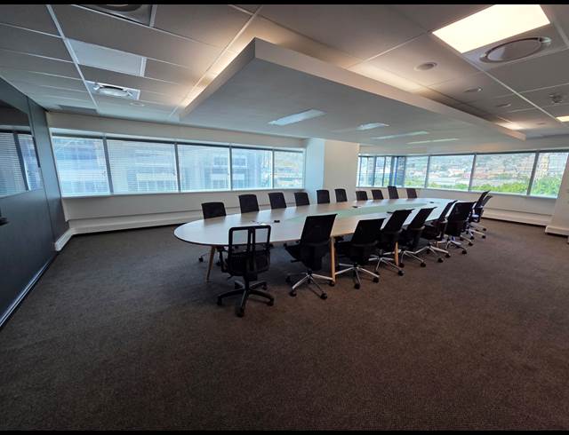 1,400M² OFFICE TO LET IN CAPE TOWN CITY CENTRE