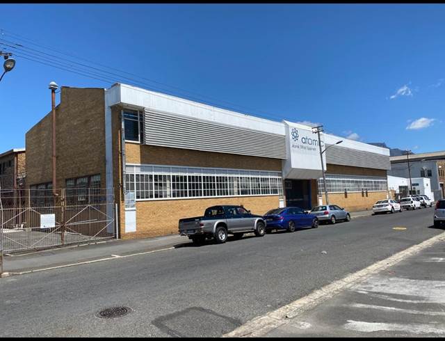 4,303M² WAREHOUSE TO LET IN MAITLAND
