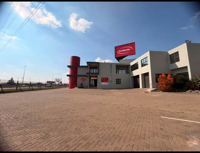 6,650M² WAREHOUSE TO LET IN MEADOWDALE
