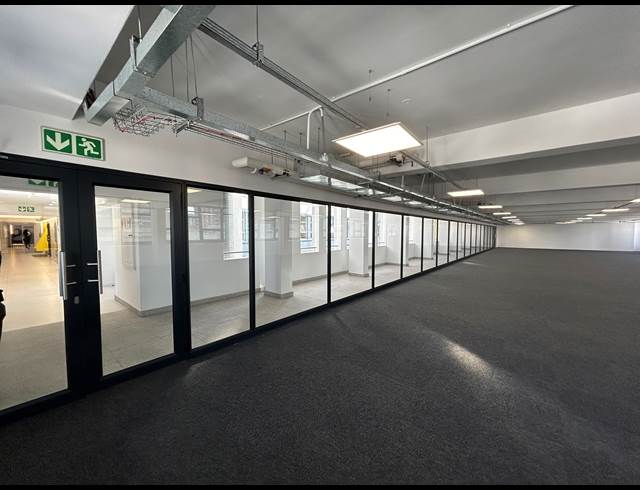 673M² BUILDING TO LET IN CAPE TOWN CITY CENTRE