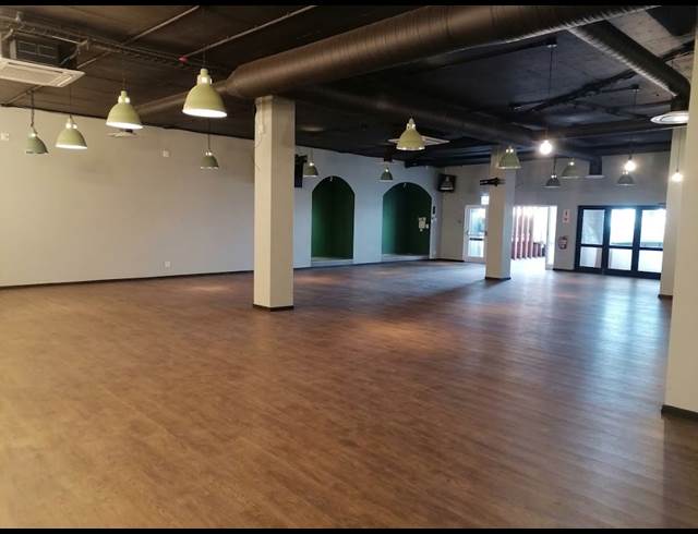 559M² RETAIL TO LET IN AURORA