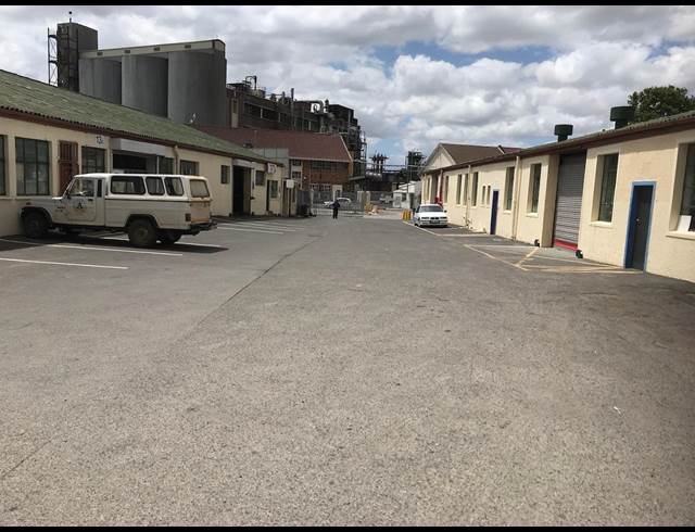 1,000M² WAREHOUSE TO LET IN BELLVILLE SOUTH