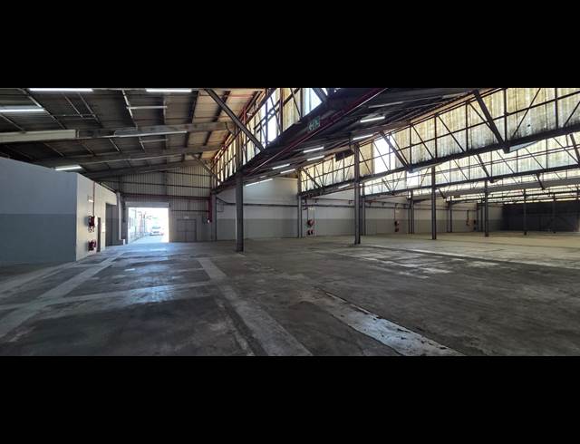 2,200M² WAREHOUSE TO LET IN DAL JOSAFAT
