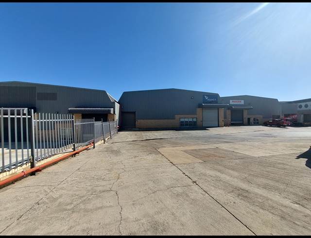 1,695M² WAREHOUSE TO LET IN RANDJESPARK
