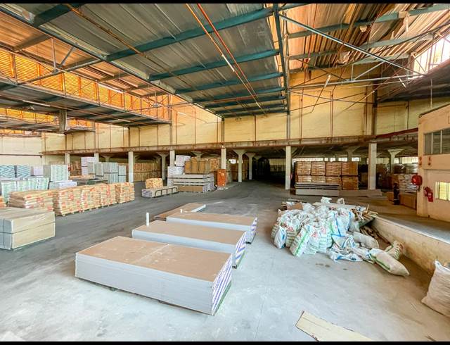 5,316M² FACTORY TO LET IN PROSPECTON INDUSTRIAL