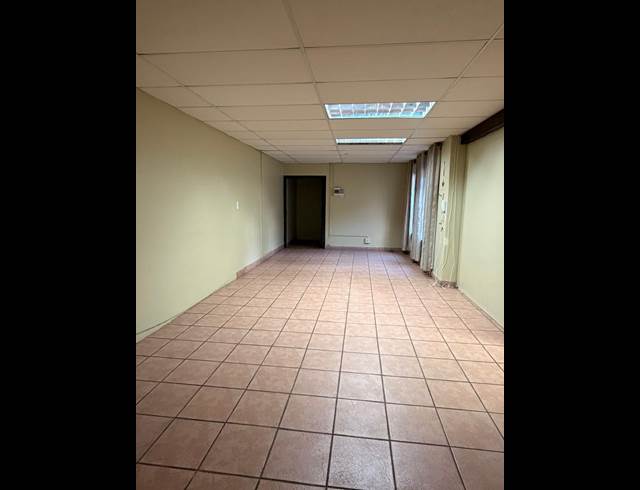 45M² OFFICE TO LET IN WIERDA PARK