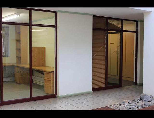 700M² OFFICE TO LET IN NELSPRUIT CENTRAL