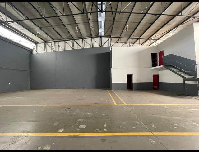 410M² WAREHOUSE TO LET IN RANDJESPARK