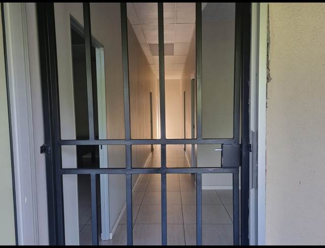 92M² OFFICE TO LET IN NELSPRUIT CENTRAL