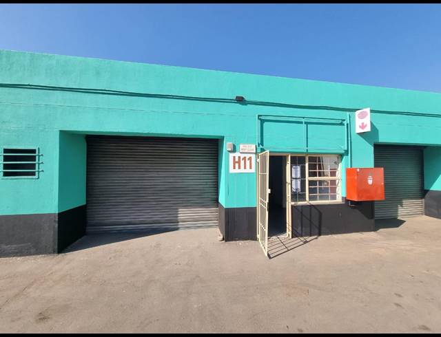 155M² WAREHOUSE RENTED IN STEELEDALE