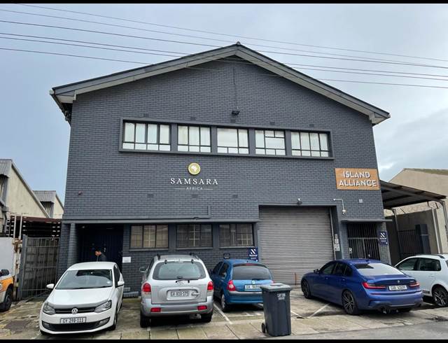 850M² WAREHOUSE TO LET IN PAARDEN EILAND