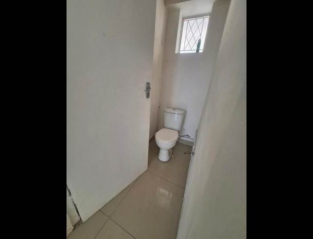 1 BEDROOM PROPERTY TO RENT IN OVERPORT
