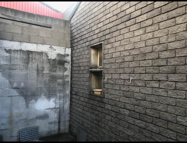 90M² MINI FACTORY TO LET IN STIKLAND INDUSTRIAL