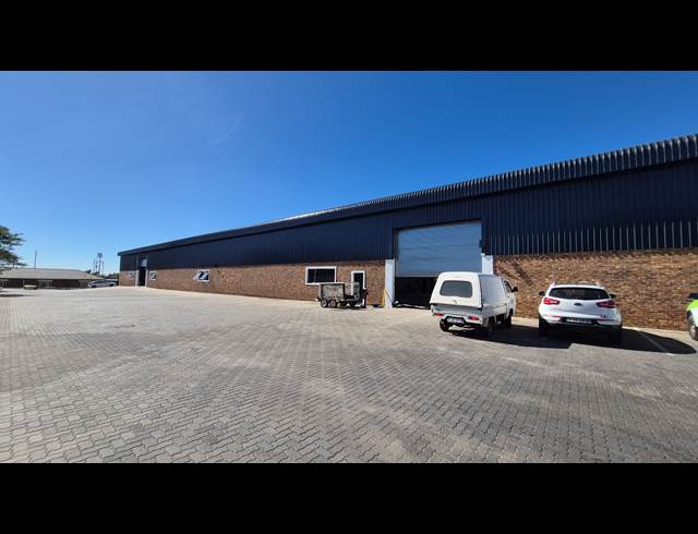 2,700M² FACTORY TO LET IN BENONI SOUTH