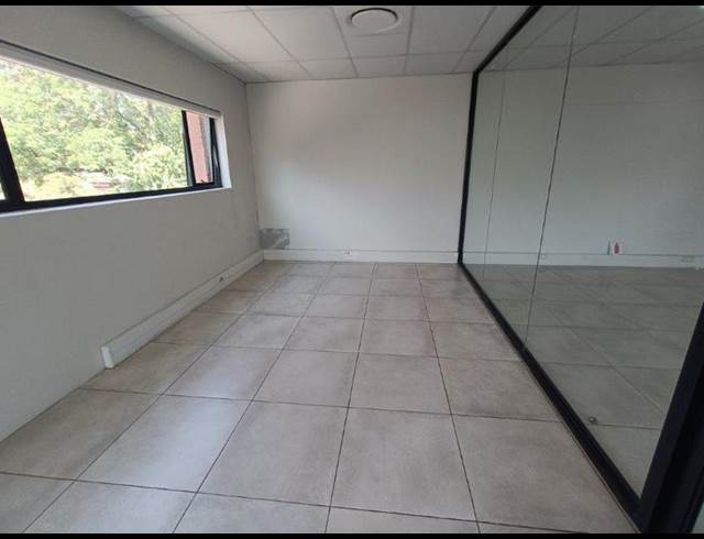 BUSINESS PROPERTY TO RENT IN HALFWAY HOUSE