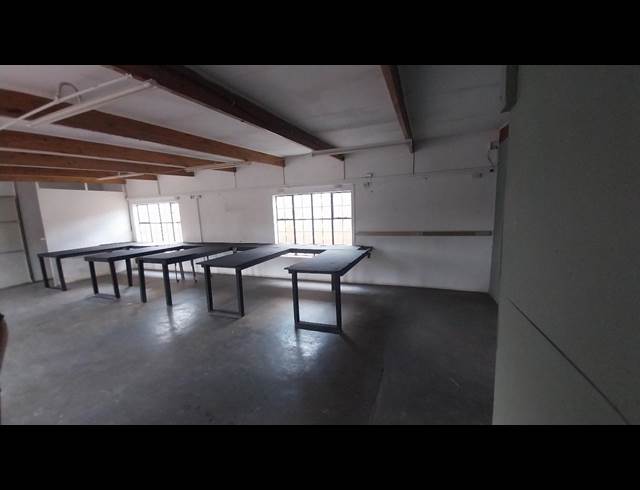 82M² WAREHOUSE TO LET IN KOEDOESPOORT INDUSTRIAL