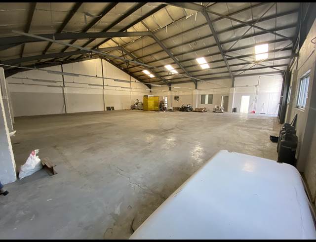 496M² WAREHOUSE TO LET IN MAITLAND