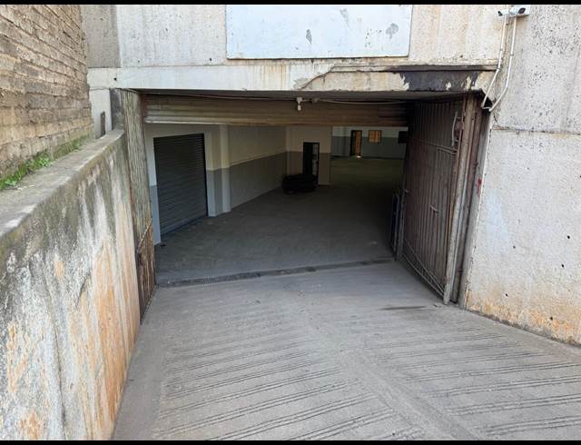 550M² WAREHOUSE TO LET IN SELBY