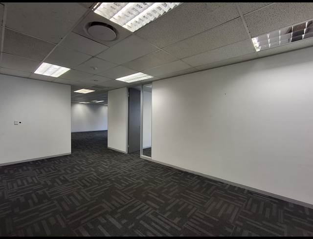 498M² OFFICE TO LET IN CAPE TOWN CITY CENTRE
