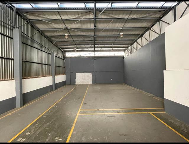 410M² WAREHOUSE TO LET IN RANDJESPARK