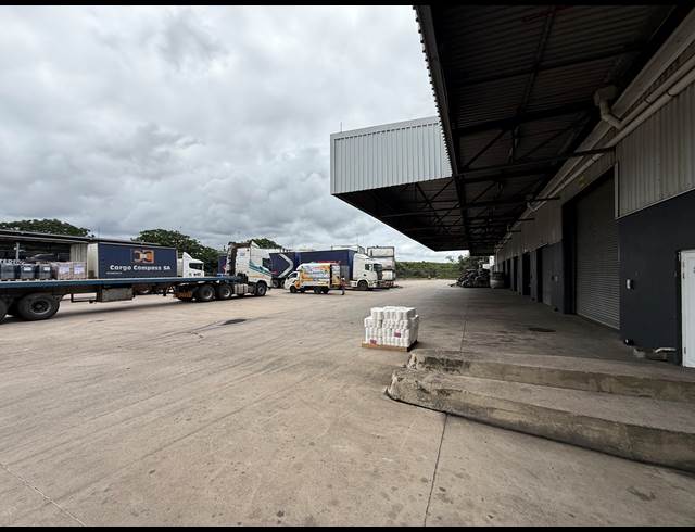 18,865M² WAREHOUSE TO LET IN PROSPECTON INDUSTRIAL