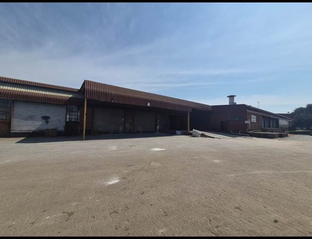 13,500M² WAREHOUSE TO LET IN ALRODE SOUTH