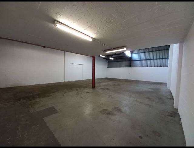 241M² WORKSHOP TO LET IN MAITLAND
