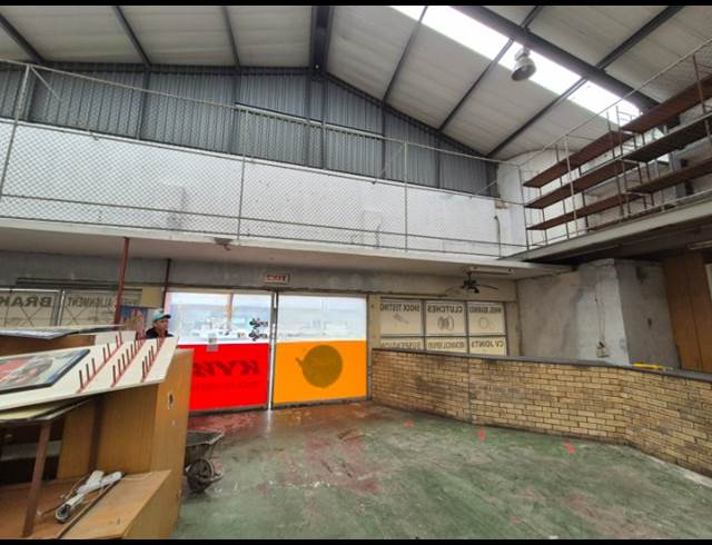 550M² RETAIL TO LET IN TOWNSEND ESTATE