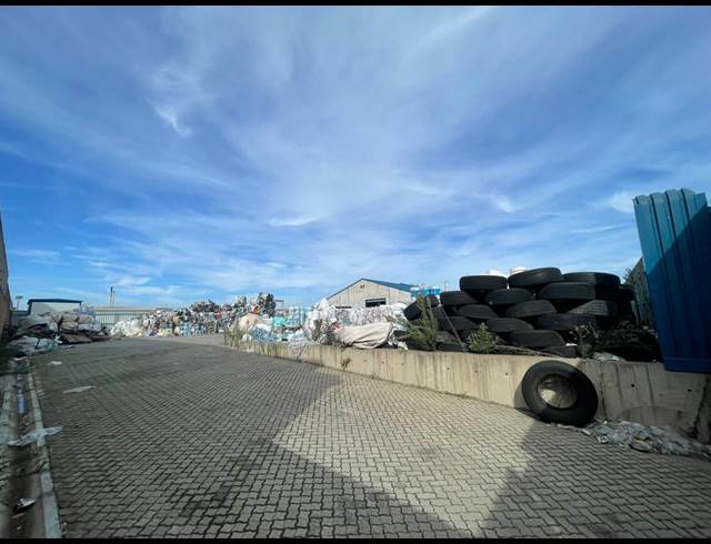 350M² INDUSTRIAL YARD TO LET IN PAROW INDUSTRIAL