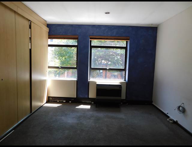 150M² OFFICE TO LET IN FERNDALE