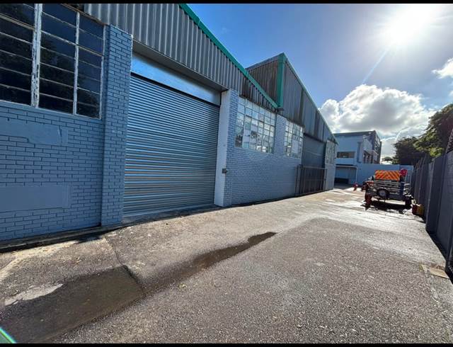 3,544M² WAREHOUSE TO LET IN EPPING INDUSTRIAL