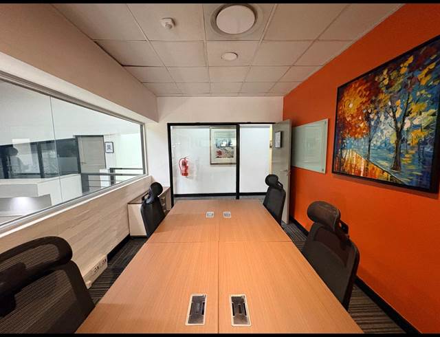 17M² SERVICED OFFICE TO LET IN BARBEQUE DOWNS