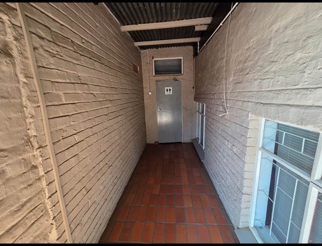 41M² WAREHOUSE TO LET IN KOEDOESPOORT INDUSTRIAL
