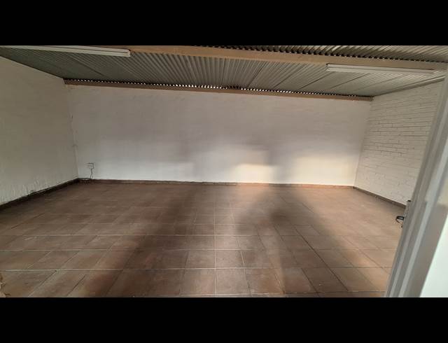 274M² WORKSHOP TO LET IN MEYERTON CENTRAL