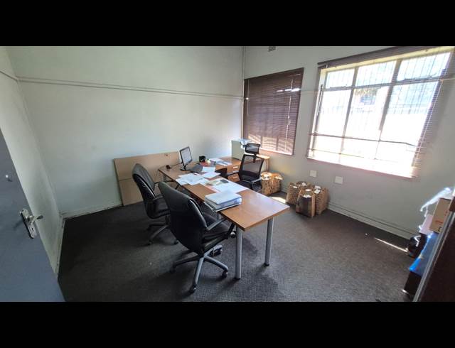 310M² FACTORY TO LET IN BOKSBURG EAST