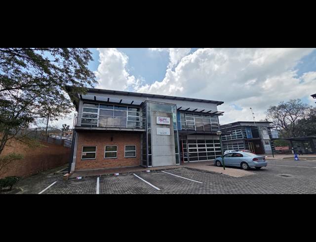 252M² OFFICE TO LET IN NELSPRUIT EXT 1
