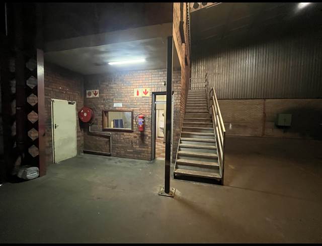 265M² WAREHOUSE TO LET IN WADEVILLE