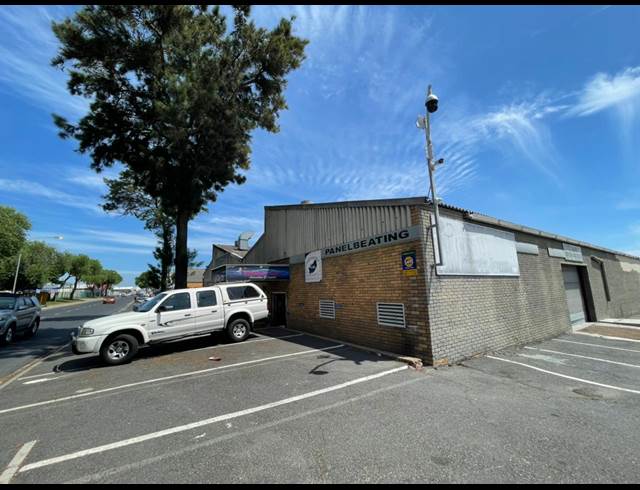 1,150M² WAREHOUSE TO LET IN PAROW INDUSTRIAL