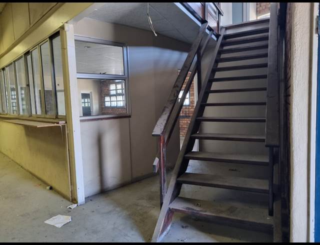 300M² WAREHOUSE TO LET IN NELSPRUIT INDUSTRIAL