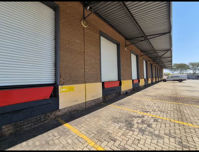 7,988M² WAREHOUSE TO LET IN RANDJESPARK