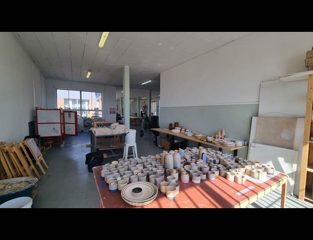 500M² BUSINESS TO LET IN WOODSTOCK