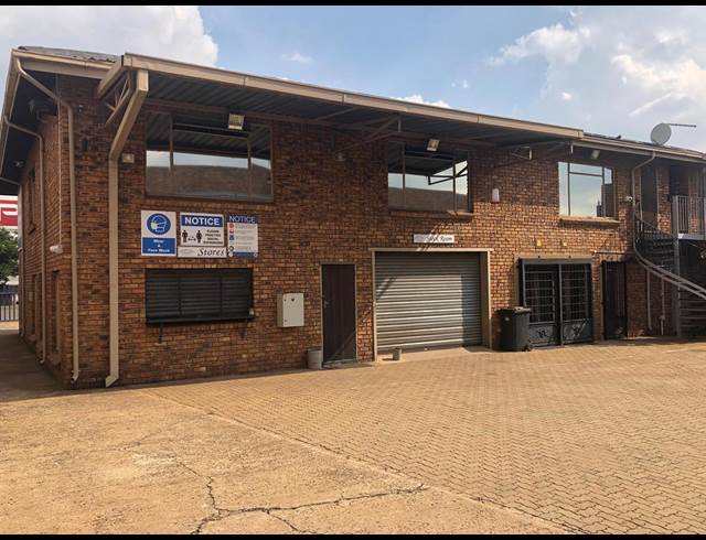 2,537M² WORKSHOP TO LET IN JET PARK