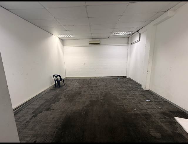 900M² WAREHOUSE TO LET IN RIVERHORSE VALLEY