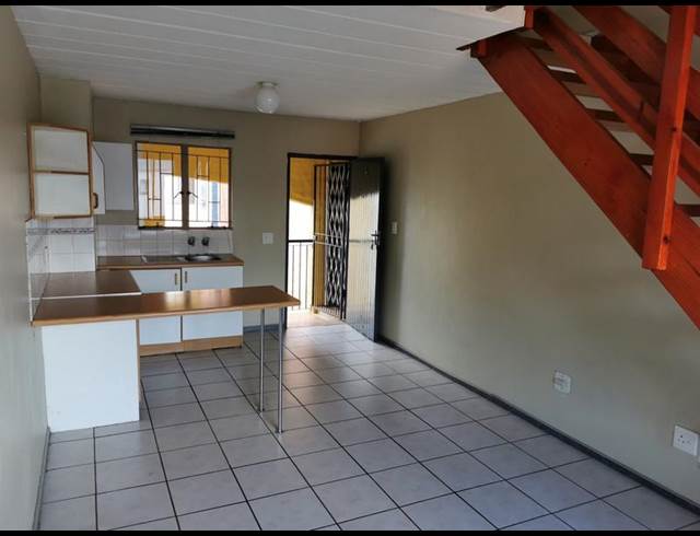 1 BEDROOM PROPERTY TO RENT IN DIE BULT