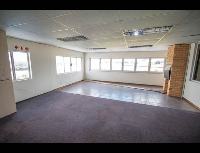 1,444M² WAREHOUSE TO LET IN KYALAMI