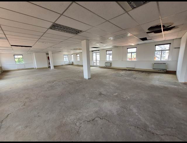 318M² OFFICE TO LET IN MENLYN