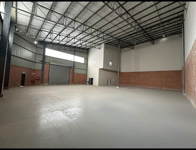 677M² WAREHOUSE TO LET IN COSMO BUSINESS PARK