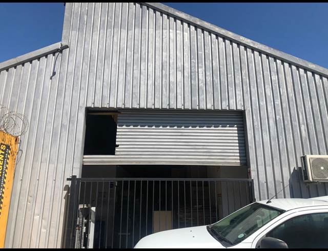 820M² WAREHOUSE TO LET IN SEBENZA