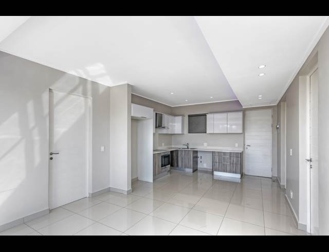 2 BEDROOM APARTMENT TO LET IN SANDTON CENTRAL