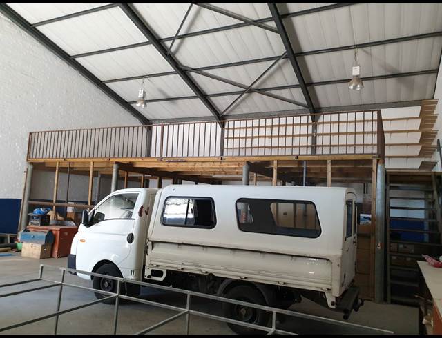 357M² WAREHOUSE TO LET IN KILLARNEY GARDENS